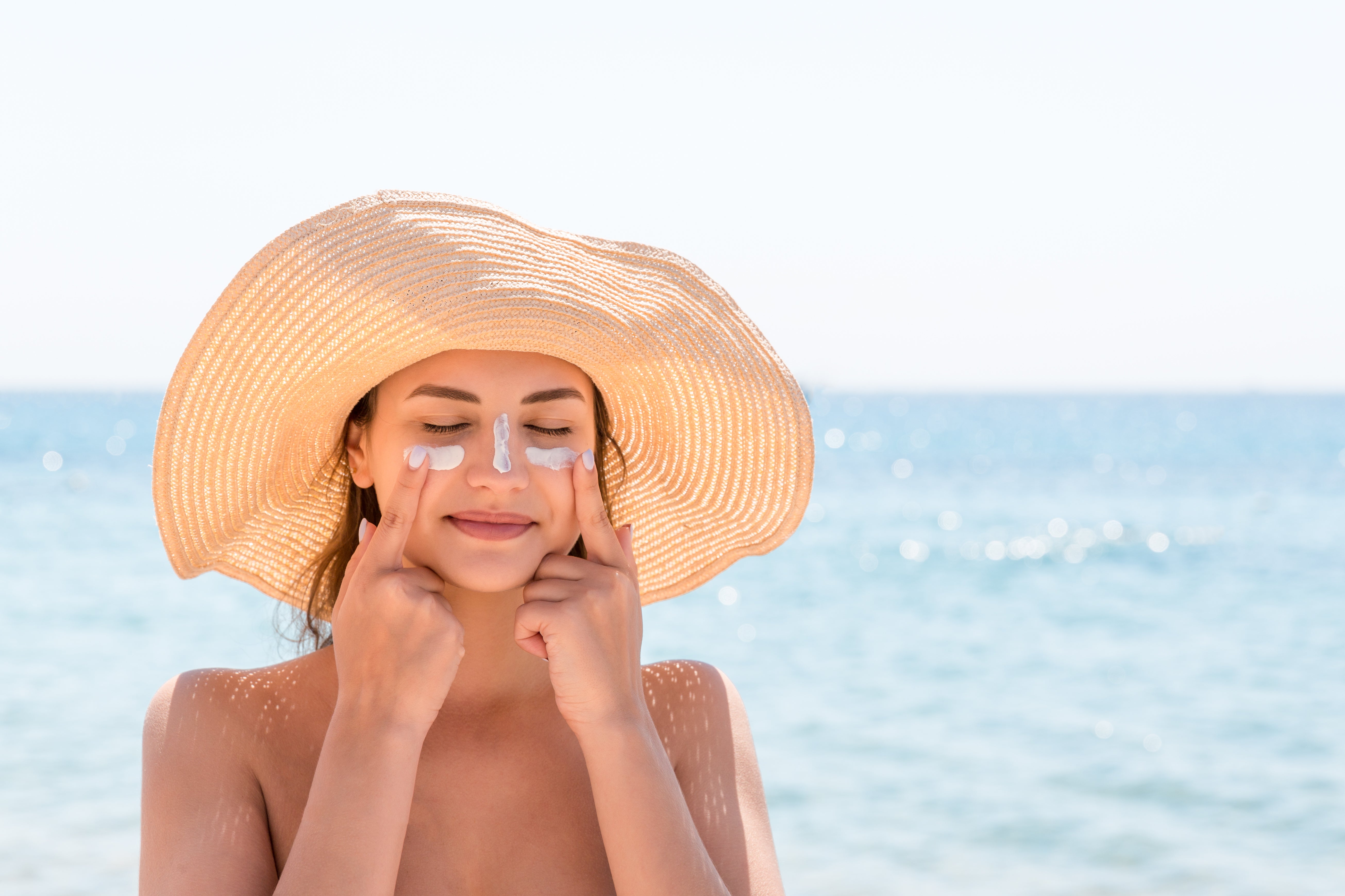 What to wear to protect your skin from the sun