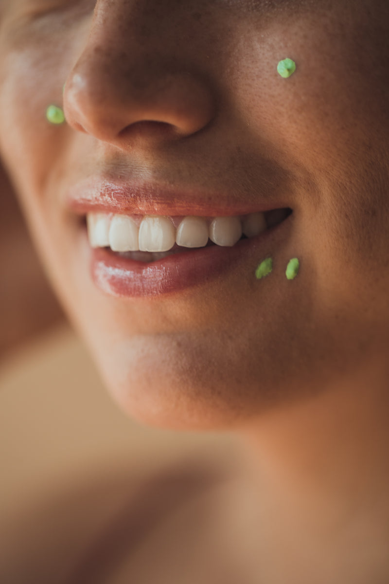 Matcha spots for acne scars and enlarged pores.